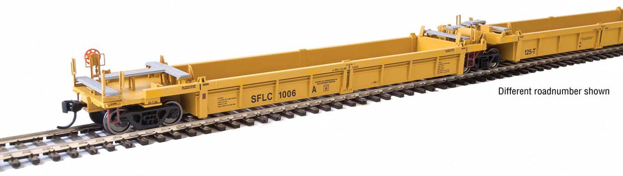 Walthers Mainline Thrall 5-Unit Rebuilt 40' Well Car - Ready to Run -- Santa Fe Leasing SFLC #1027 A-E (yellow, black, yellow conspicuity stripes) - 910-55657