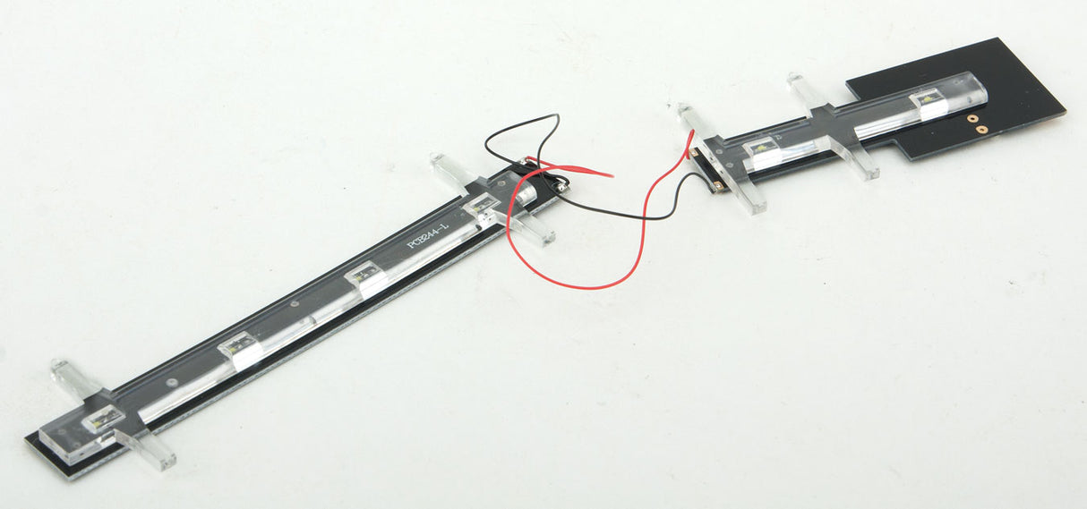 WalthersProto Passenger Car Interior Constant-Intensity LED Lighting Kit -- Fits WalthersProto(TM) ACF & Budd Dome Cars - 920-1061
