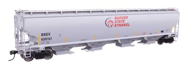 67' Trinity 6351 4-Bay Covered Hopper - Ready to Run -- Badger State Ethanol BSEX #635101