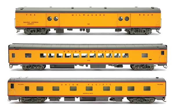 WalthersProto Holiday Season City of San Francisco Consist Expansion Set -- Factory-Printed MILW Express #1324, UP(R) Coach #5455, UP Imperial Gate
