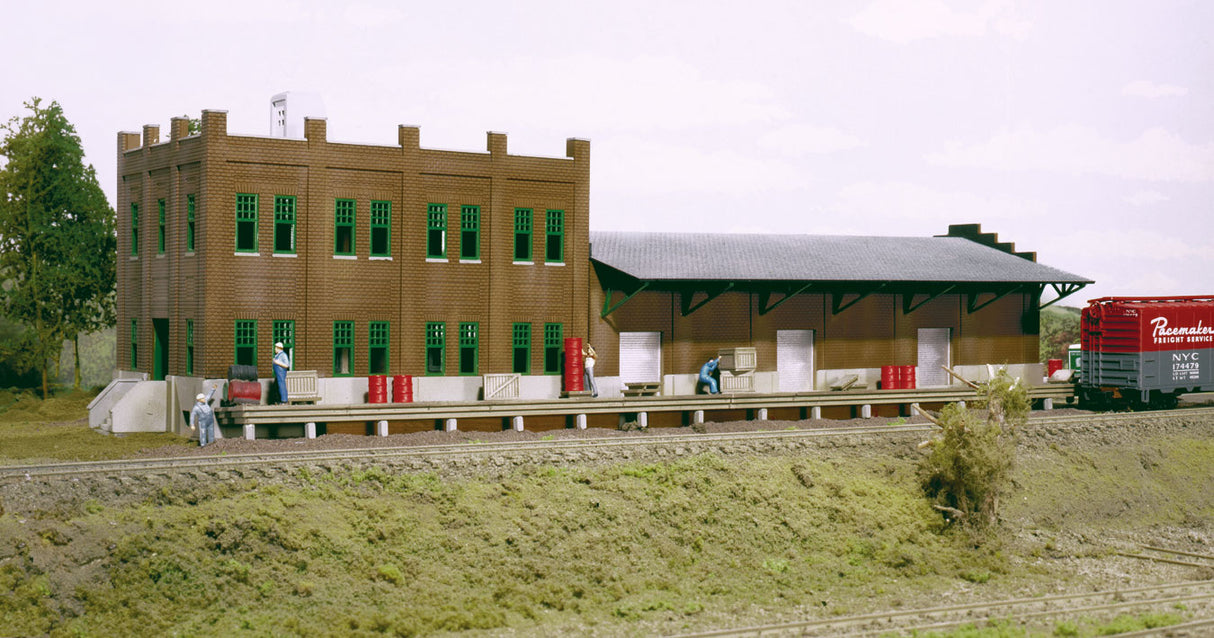 Water Street Freight Terminal -- Kit - 20-1/2 x 6-1/4"  52 x 15.8cm