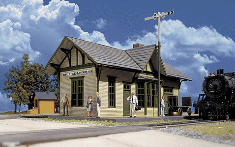Walthers Cornerstone Golden Valley Depot -- Kit - 6-1/2 x 3-3/8 x 4" 16.2 x 8.4 x 10cm - 933-3532