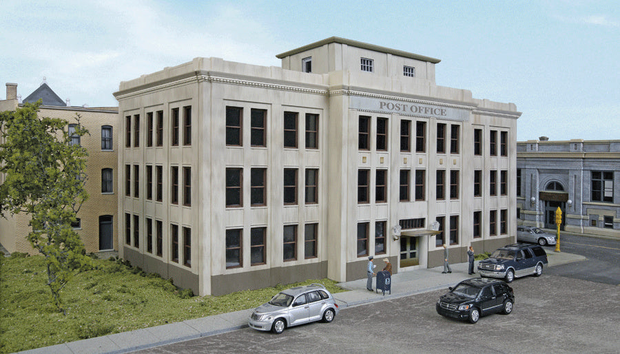 Walthers Cornerstone United States Post Office -- Kit - 13-1/2 x 7-1/16 x 7-1/4" 33.7 x 17.9 x 18.1cm - 933-3782