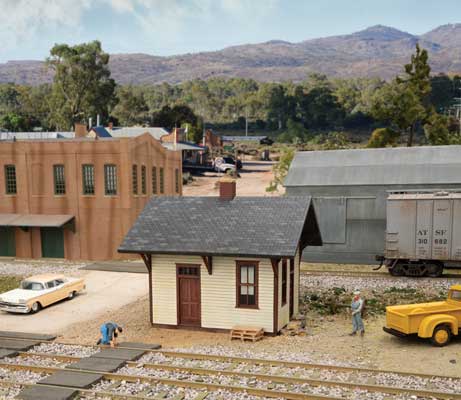 Walthers Cornerstone HO Flag Stop Station -- Kit