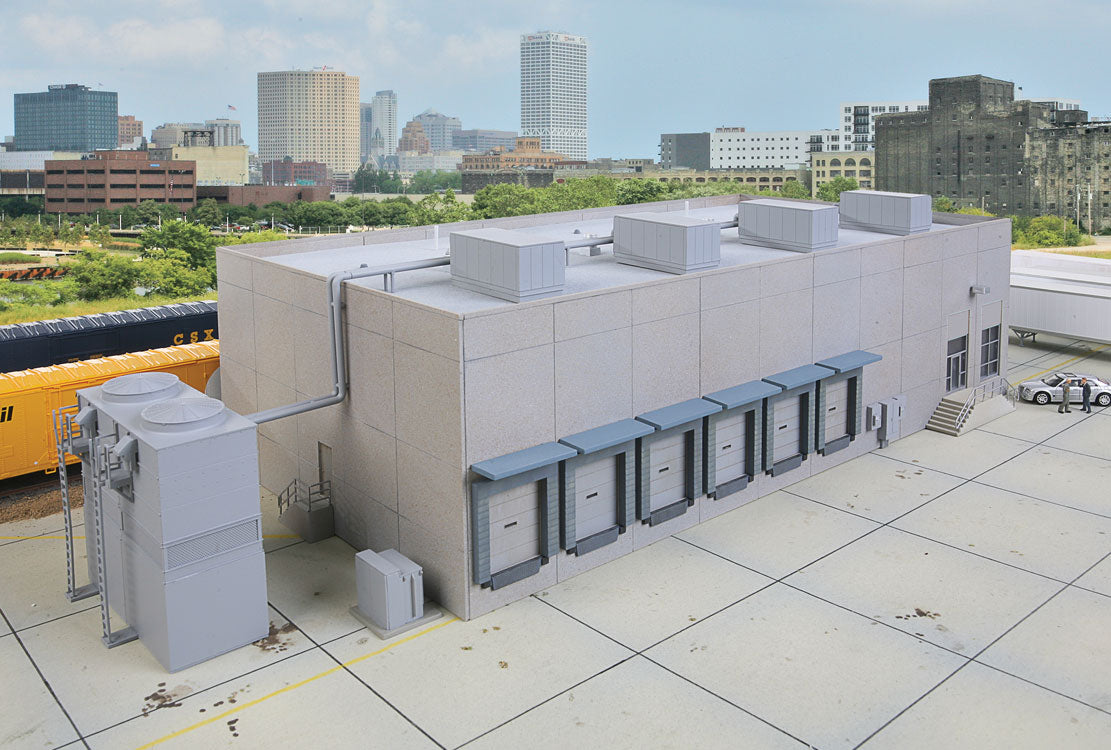 Modern Cold Storage Warehouse -- Kit - Main building: 20-1/2 x 9-1/8 x 5-1/4"  52 x 23.1 x 13.3cm