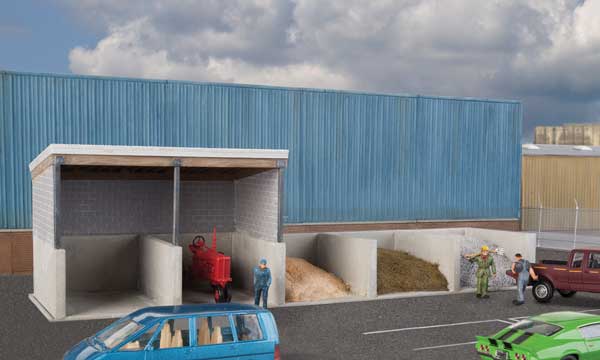 Walthers Cornerstone Bulk Material Storage -- Kit - 8-7/16 x 2-3/16 x 2-7/16" 21.3 x 5.5 x 6.1cm - 933-4139