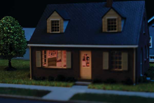 Walthers Cornerstone 933-4704 HO Brick Cape Cod House - Spaces -- Interior Lighting and Detail Insert