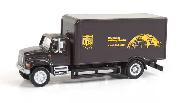 Walthers SceneMaster International(R) 4900 Single-Axle Box Van - Assembled -- United Parcel Service (Bow Tie Shield Logo; brown, yellow) - 949-11293