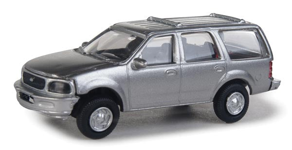 Walthers HO Ford(R) Expedition Special Service Vehicle (SSV) -- Unmarked Unit (silver, no lights)