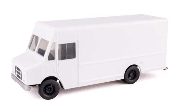 Walthers SceneMaster HO Morgan Olson(R) Route Star Van -- Unlettered