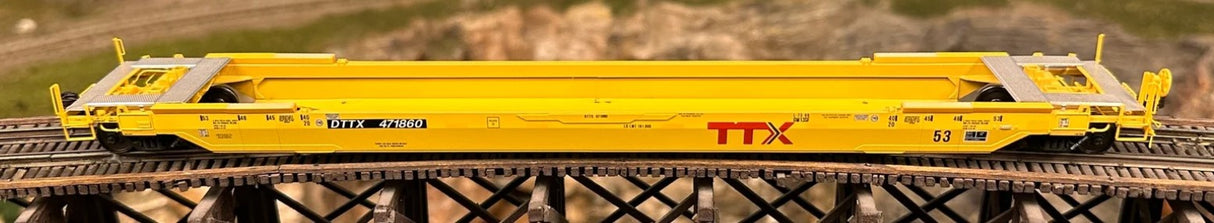 HO Scale Gunderson 53 All-Purpose Well Car (Rebuilt) - TTX Company (DTTX) - 471787