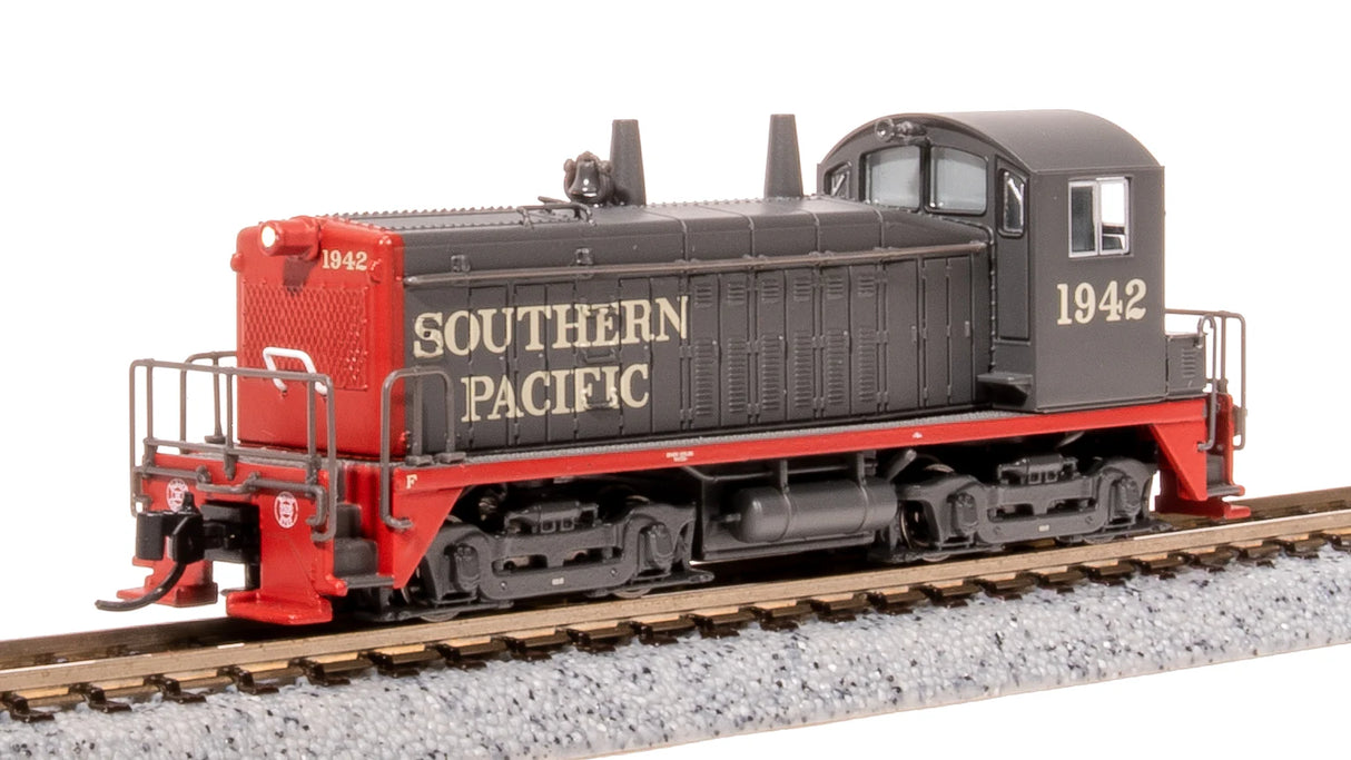 N, EMD NW2, SP 1942, Gray & Red, Paragon4