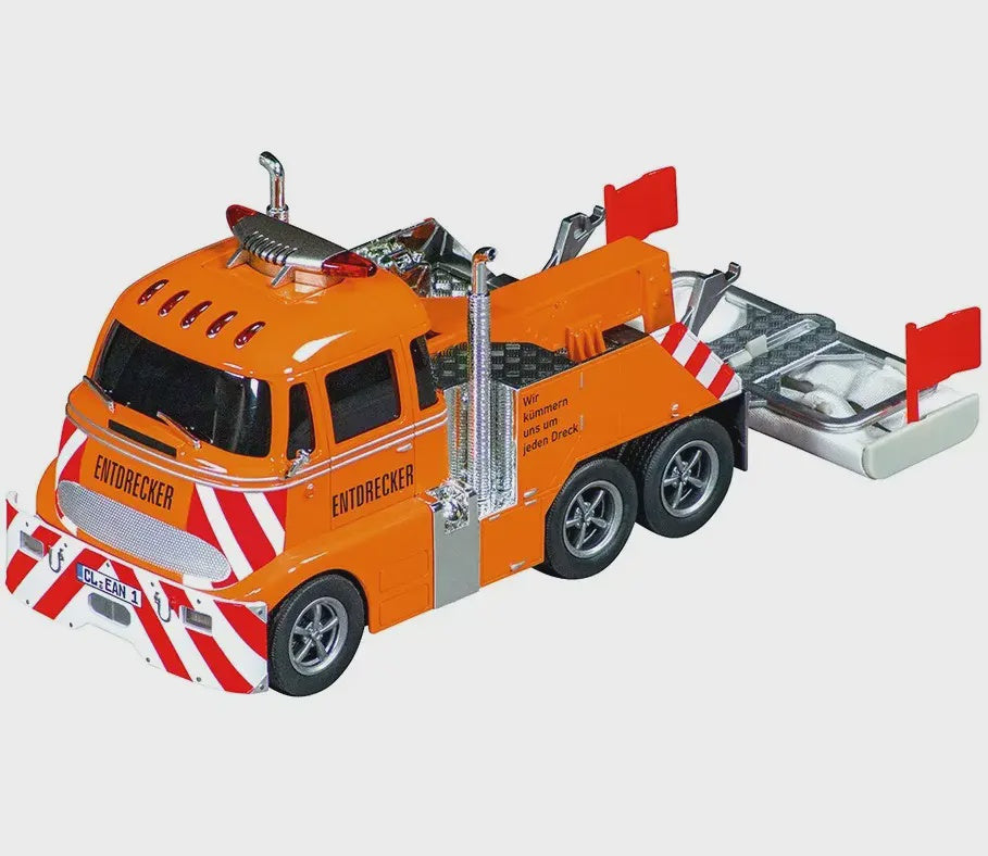 Carrera Digital 1:32 Slot Car - Track Cleaning Truck - CAR31094