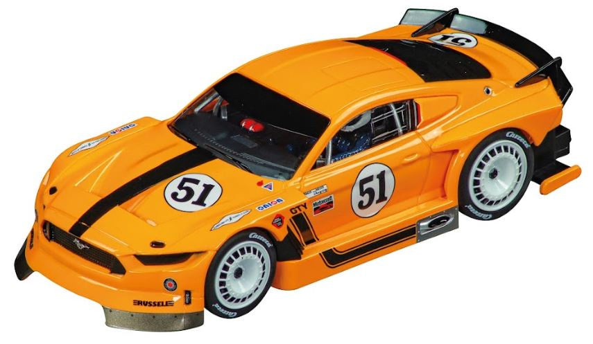 Carrera 32027 Digital 1:32 Ford Mustang GTY "No.51"