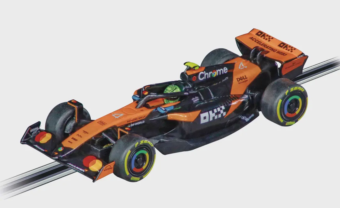 Carrera 1:43 GO!!! 64294 McLaren Formula 1 Team "L. Norris, No.4" (2025)