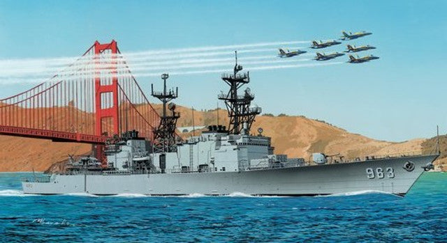 Dragon Models  	1/700 USS Spruance DD963 Class Destroyer (Premium Edition)