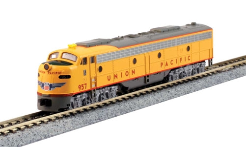 Kato N 	EMD E8A w/Passenger Pilot, Single Headlight - DCC -- Union Pacific #947 (Armour Yellow, gray, red) - KAT1765323DCC