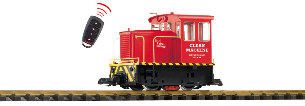 Piko 38506 Clean Machine R/C GE 25-Ton Track Cleaning Locomotive (G-Scale) - PIKO38506