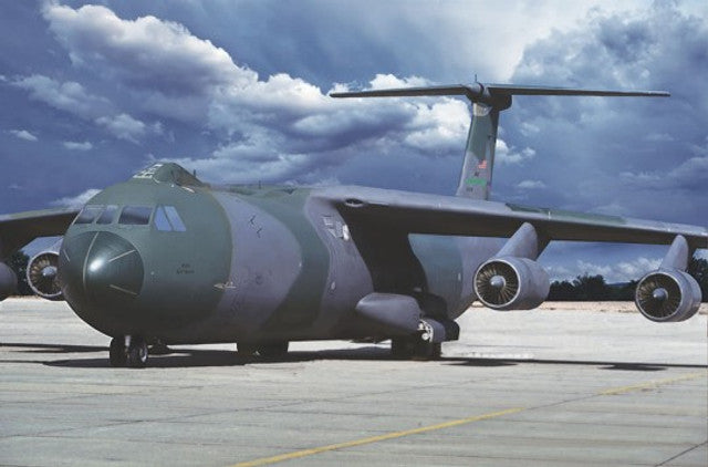 1/144 C141B STARLIFTER POLAR NINE ONE USAF JET CARGO AIRCRAFT