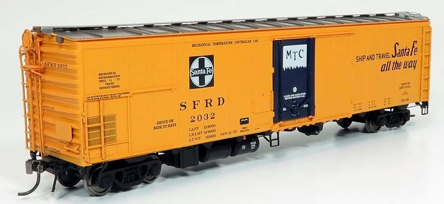 Rapido Trains HO SF RR-56 Mechanical Reefer: Super Chief Slogan - RPI156001A