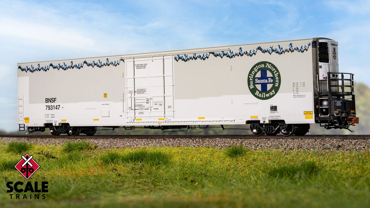 Rivet Counter HO Scale Trinity 82' 7883 Mechanical Reefer w/sound, BNSF /Roofline Icicles/Patched/Late Thermo King / 793147 /