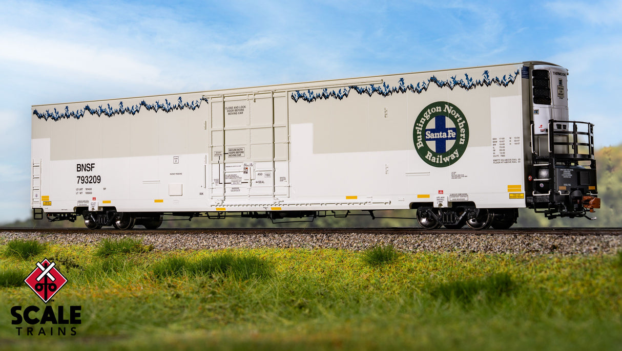 Rivet Counter HO Scale Trinity 82' 7883 Mechanical Reefer, BNSF /Roofline Icicles/Patched/Late Thermo King / 793209 /