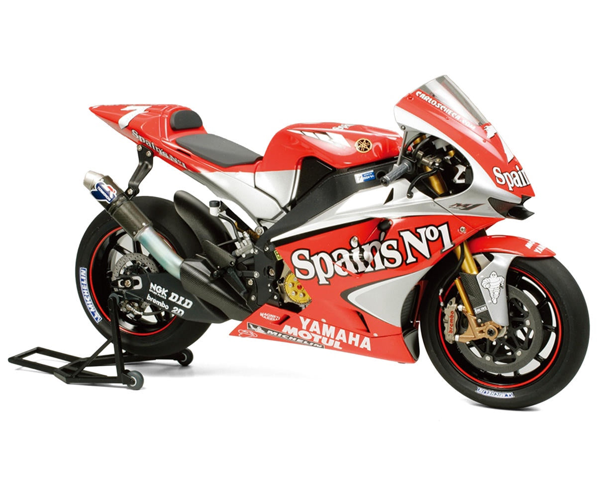 Tamiya 14100 1/12 Yamaha Yzr-M1'04 #7 & #13 Motorcycle Plastic Model Kit