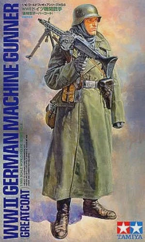 Tamiya 36306 German Machine Gunner 1/16 Plastic Model Kit