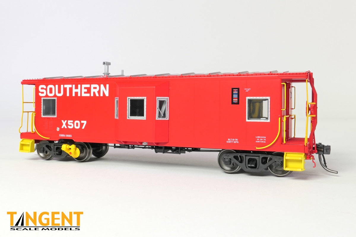 Tangent Scale Models HO Southern (SOU) Road Service "Original 1970" Southern Railway Gantt Manufacturing Company Bay Window Caboose - #X497