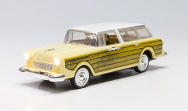 Woodland Scenics O Just Plug Station Wagon - WOOJP5979