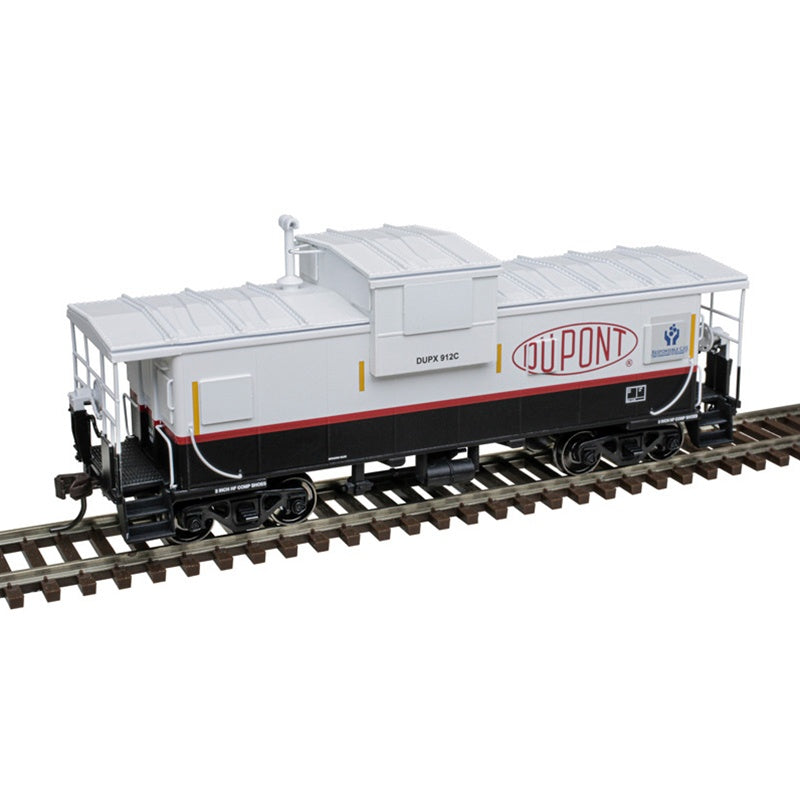 Atlas HO Extended-Vision Caboose - Ready to Run - Master(R) -- Dupont #912C (black, white)