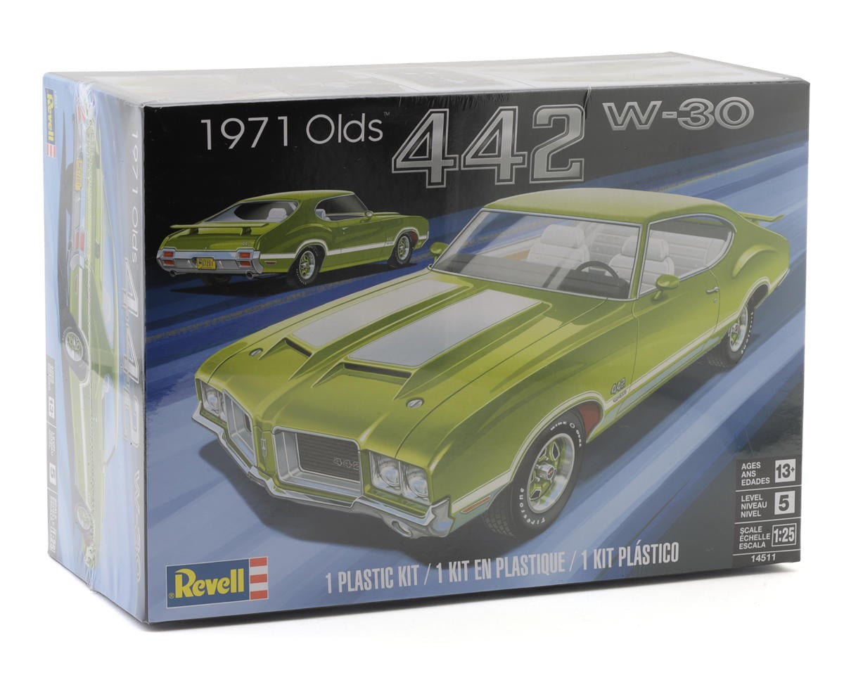 Revell 1/25 1971 Olds? 442 W-30 Plastic Model Kit