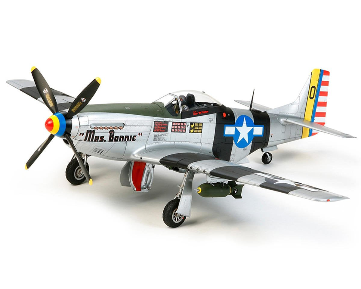 Tamiya 1/32 North American P-51D/K Mustang Plastic Model Kit