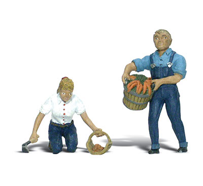 Woodland Scenics Accents(R) G Scale Figures -- Gus & Gertie Gardener - WOOA2541