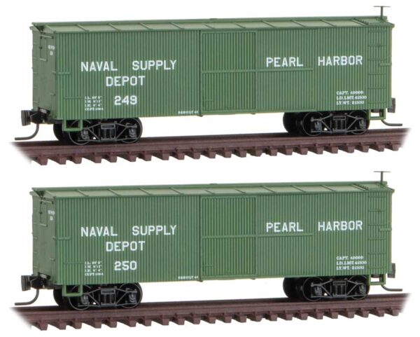 Micro-Trains 30' Single-Door Wood Boxcar 2-Pack - Ready to Run -- Naval Supply Depot Pearl Harbor (green) - 489-99400954