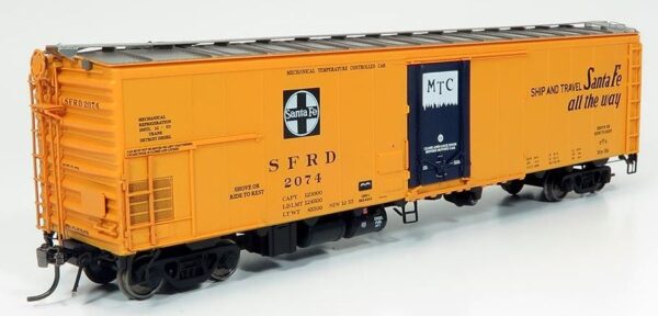 Rapido Trains HO SF RR-56 Mechanical Reefer: San Fran Chief - RPI156002A